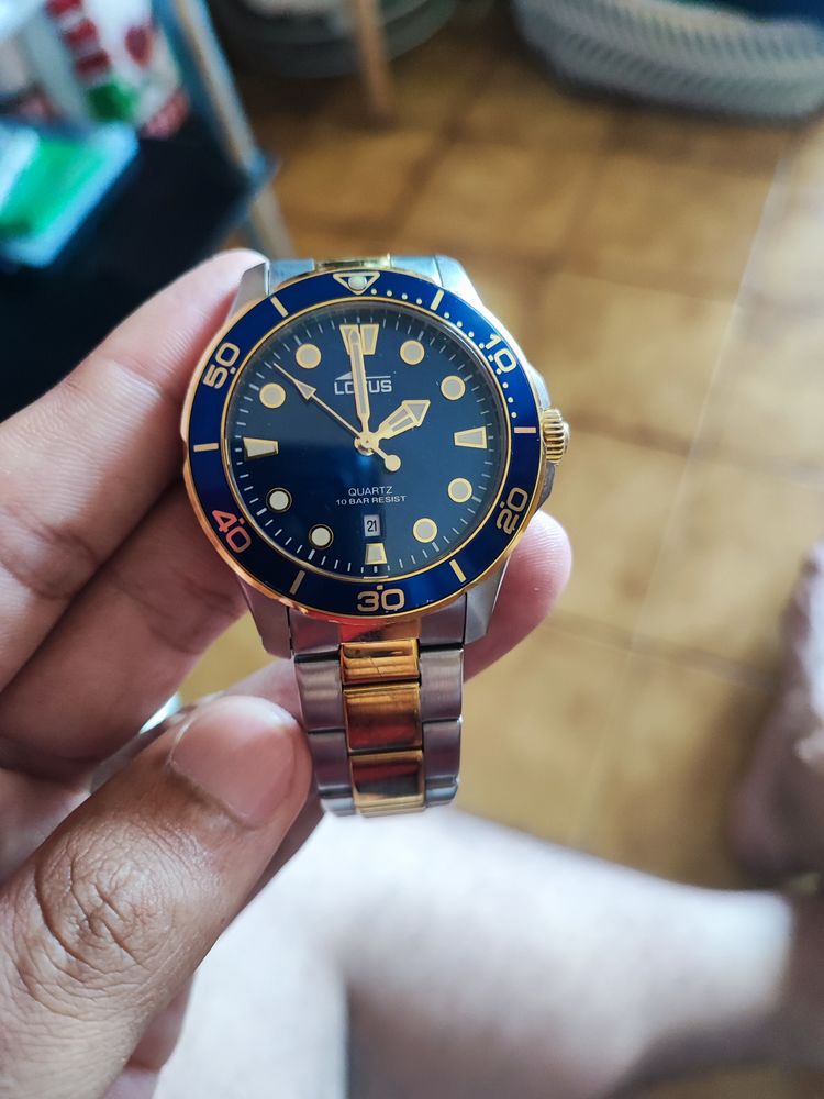 montre homme lotus valeur 150 50 Fr�jus (83)