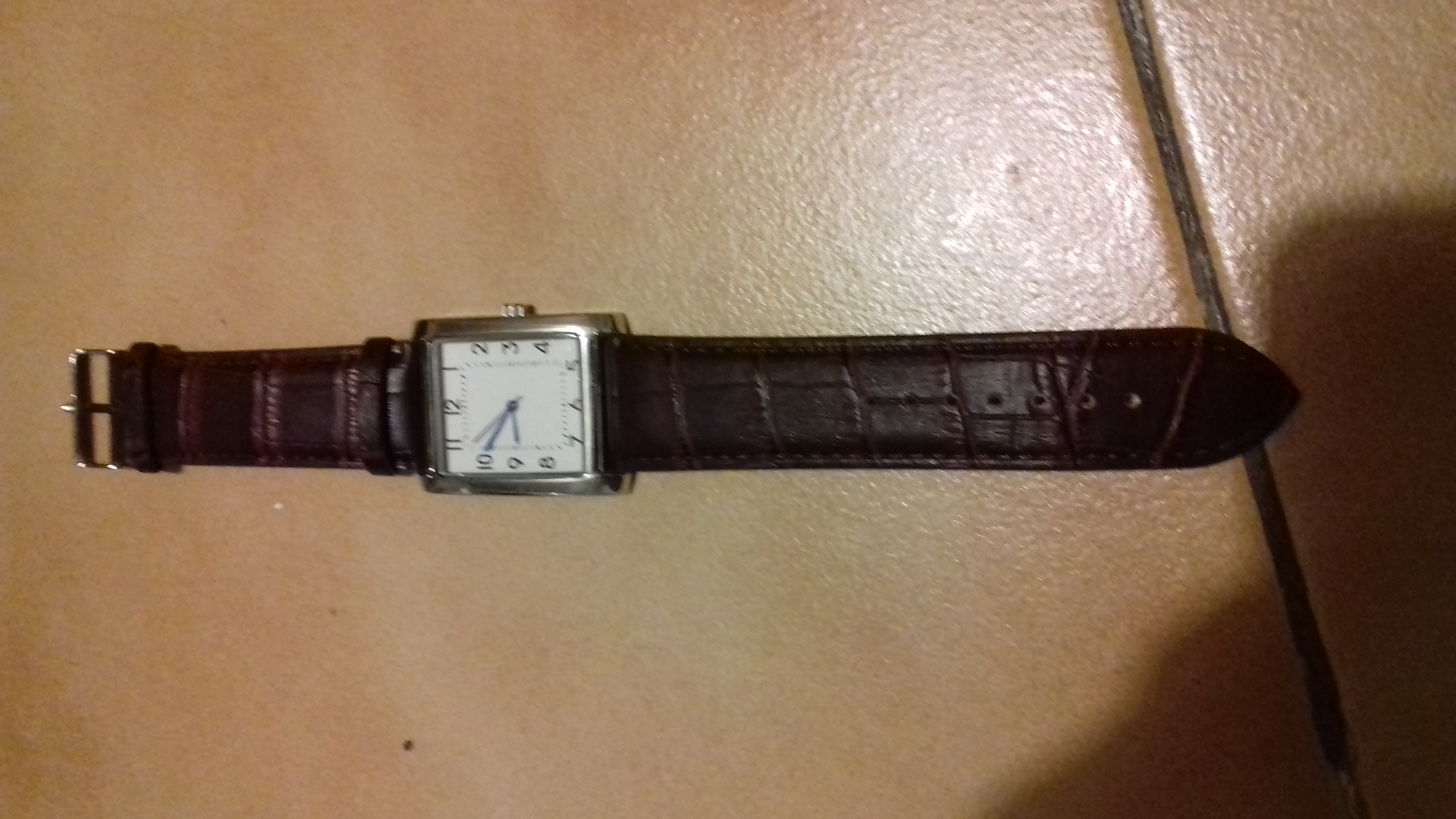 Montre homme neuve
15 Sept�mes-les-Vallons (13)