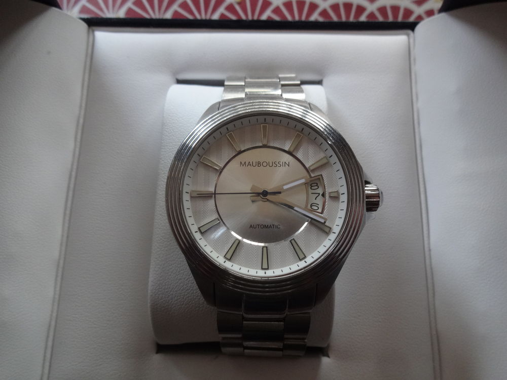 montre mauboussin automatique mod�le l'heure de paix
250 Gordes (84)