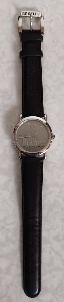Montre Noir collector Original Copyright 1993 Beatles TM 190 Courbevoie (92)
