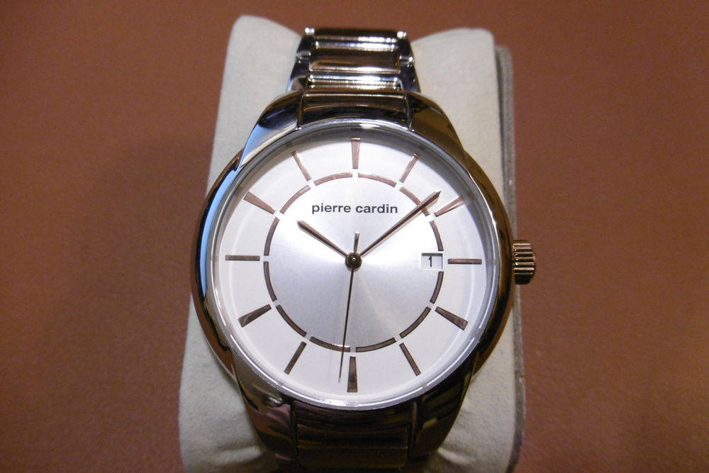 Montre Pierre Cardin NEUVE excellent �tat 129 La Chapelle-sur-Erdre (44)