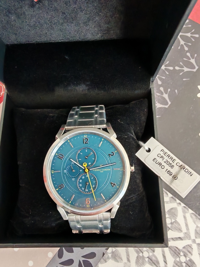 Montre Pierre Cardin cadran bleu avec bo�te 100 Bitschwiller-l�s-Thann (68)
