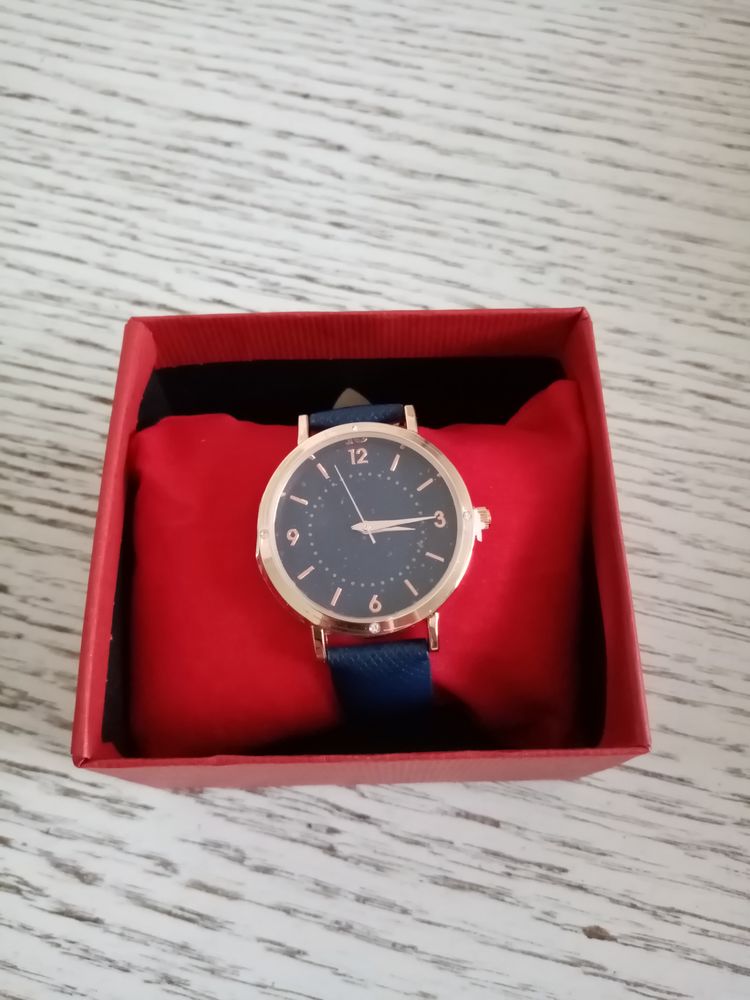 montre quartz 11 Saint-Yrieix-sur-Charente (16)