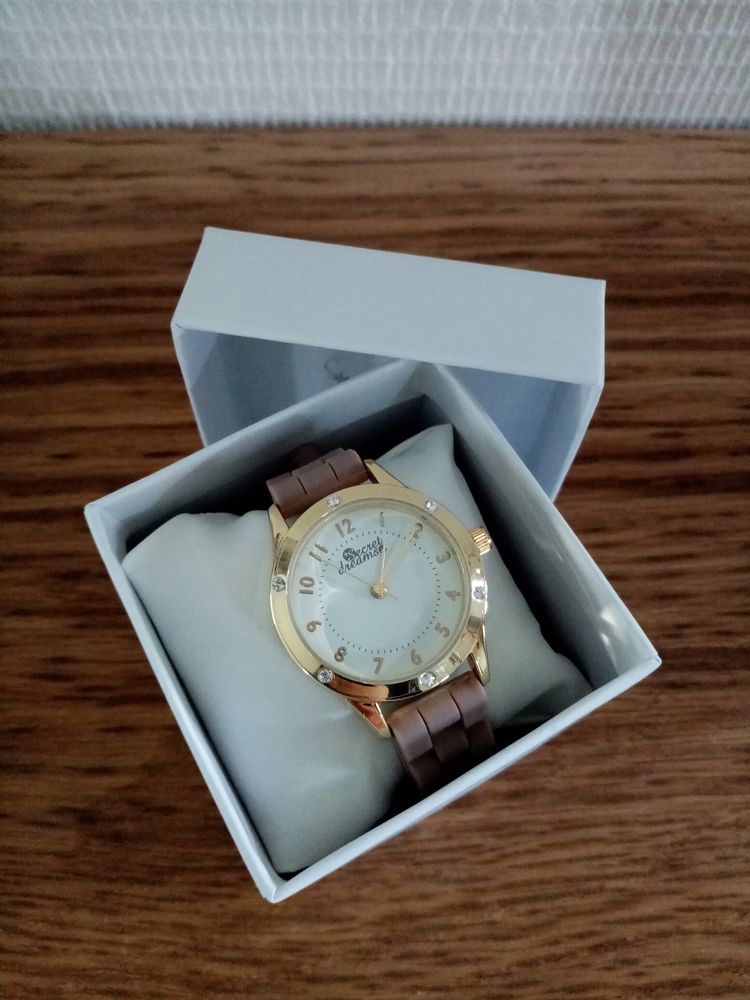 montre quartz 12 Saint-Yrieix-sur-Charente (16)