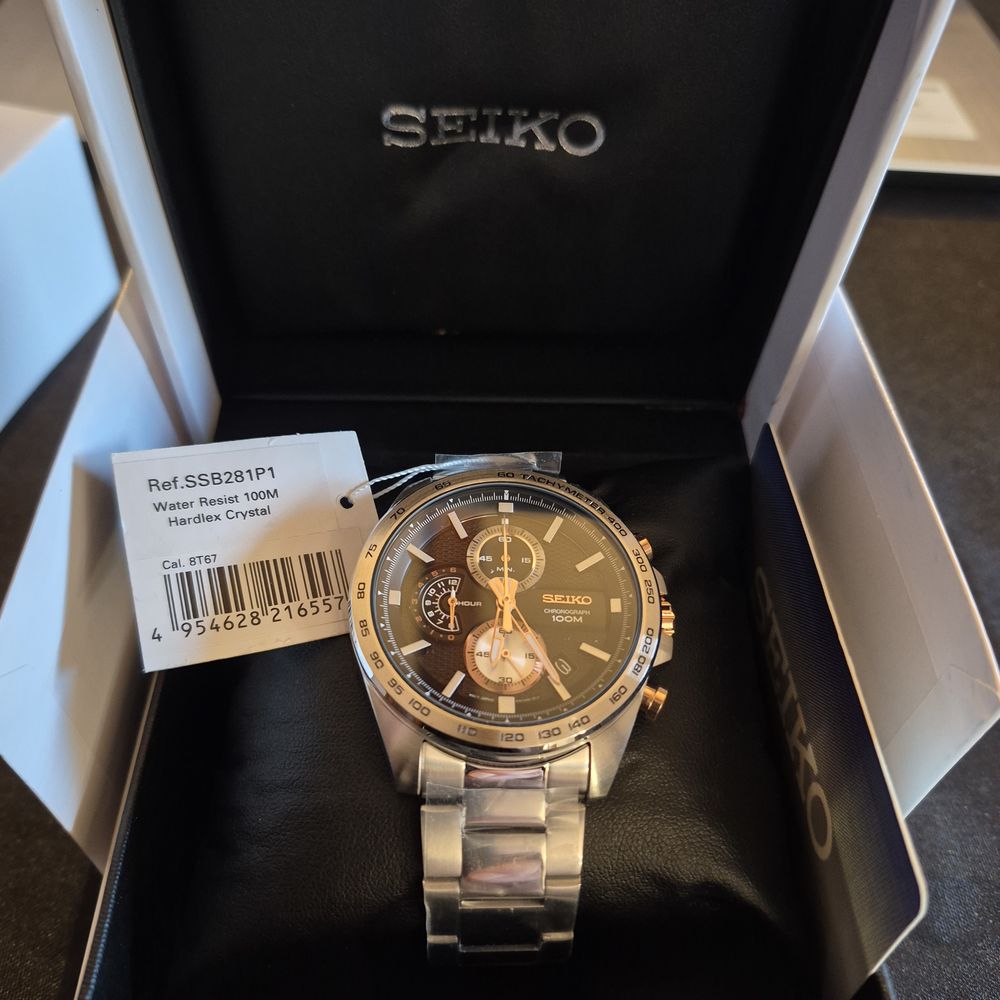 Montre Seiko Neuve SSB281P1 dans son coffret . 150 Fayence (83)