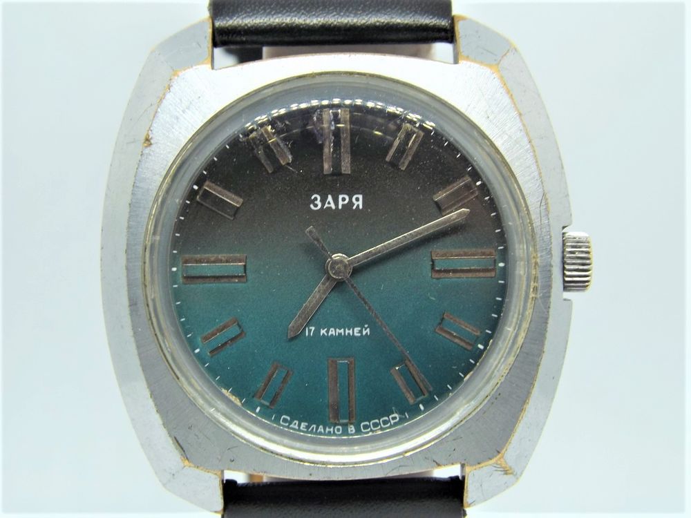 Montre sovi�tique Zaria cal.2009 remise en �tat 1970s 75 Larroque (31)