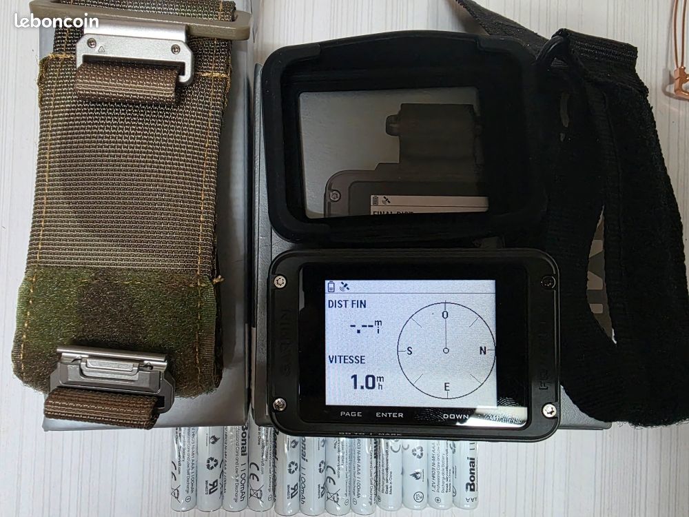 MONTRE TACTIQUE MILITAIRE GARMIN FORETREX 801 + Accessoires 240 Paris 1 (75)