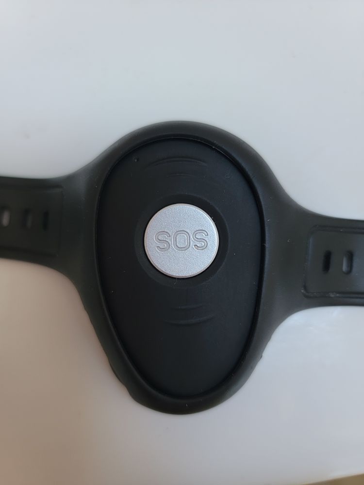 Montre 4G, GPS, t�l�phone , d�tecteur de chute 150 Paris 6 (75)