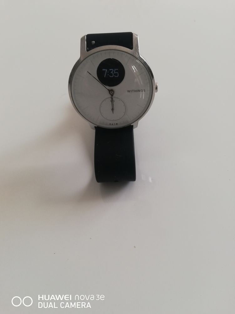 Montre withings steel HR 69 Saint-R�my-sur-Avre (28)