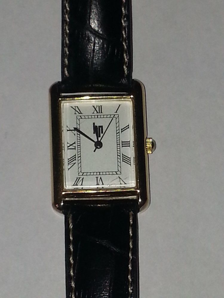 Montre LIP 100 Boulogne-Billancourt (92)