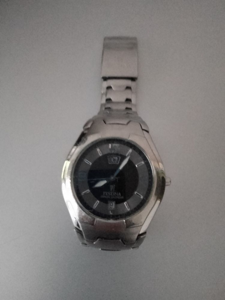 Montre 20 Floirac (33)