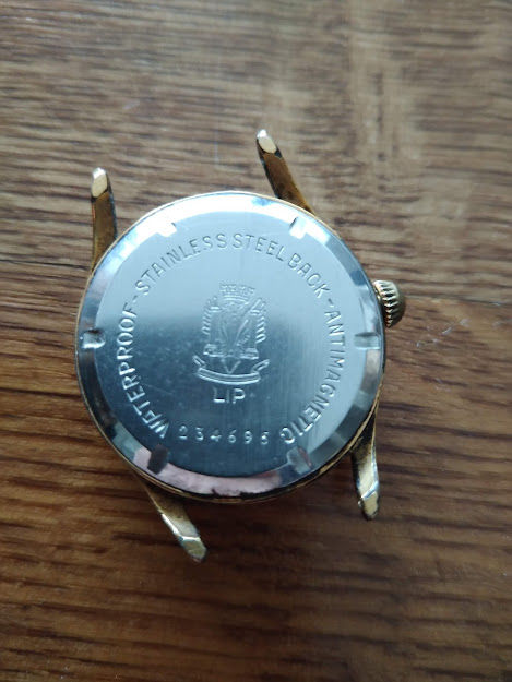 MONTRES  GOUSSETS 50 Lyon 5 (69)