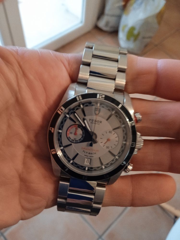 Montres Tudor crantoure 3100 Beaucaire (30)