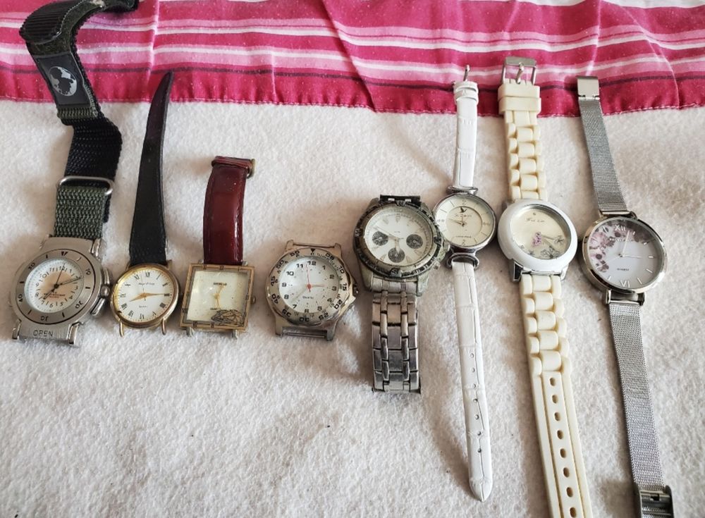 Lot montres 1 Coubert (77)