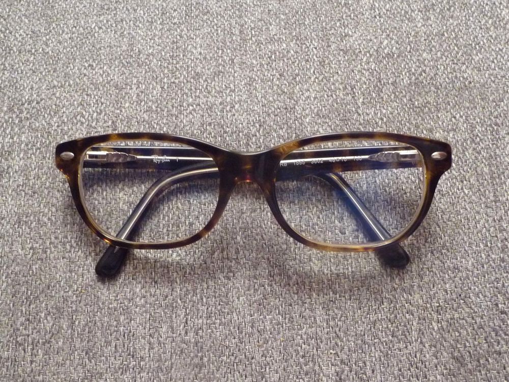 Monture/ Lunette de Vue Rectangle Plastique Marron- Ray Ban 25 Paris 15 (75)