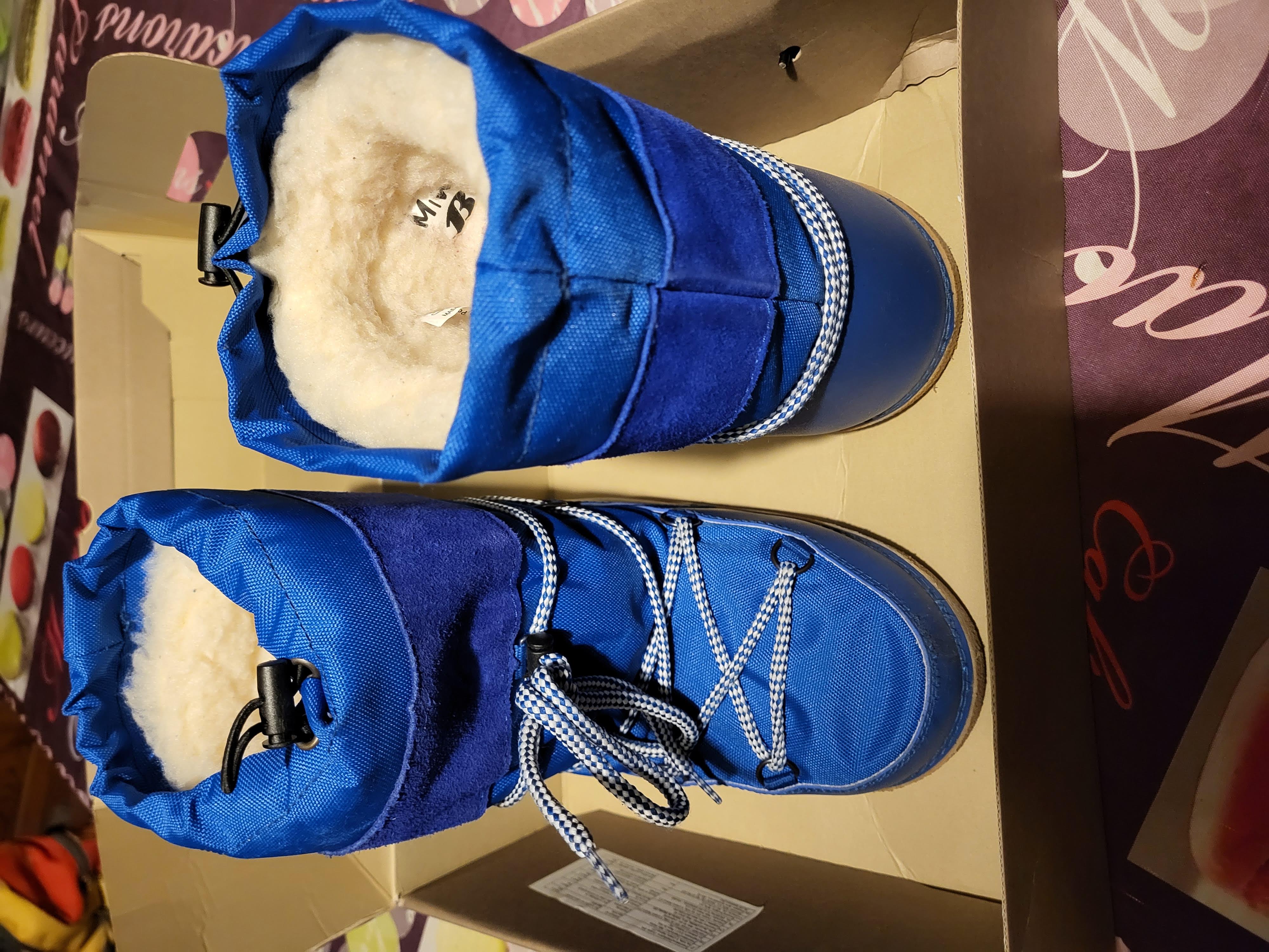 Moon Boot 20 Villeurbanne (69)