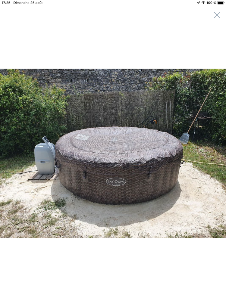 Spa St Moritz 5 � 7 personnes BESTWAY 250 Lourmarin (84)