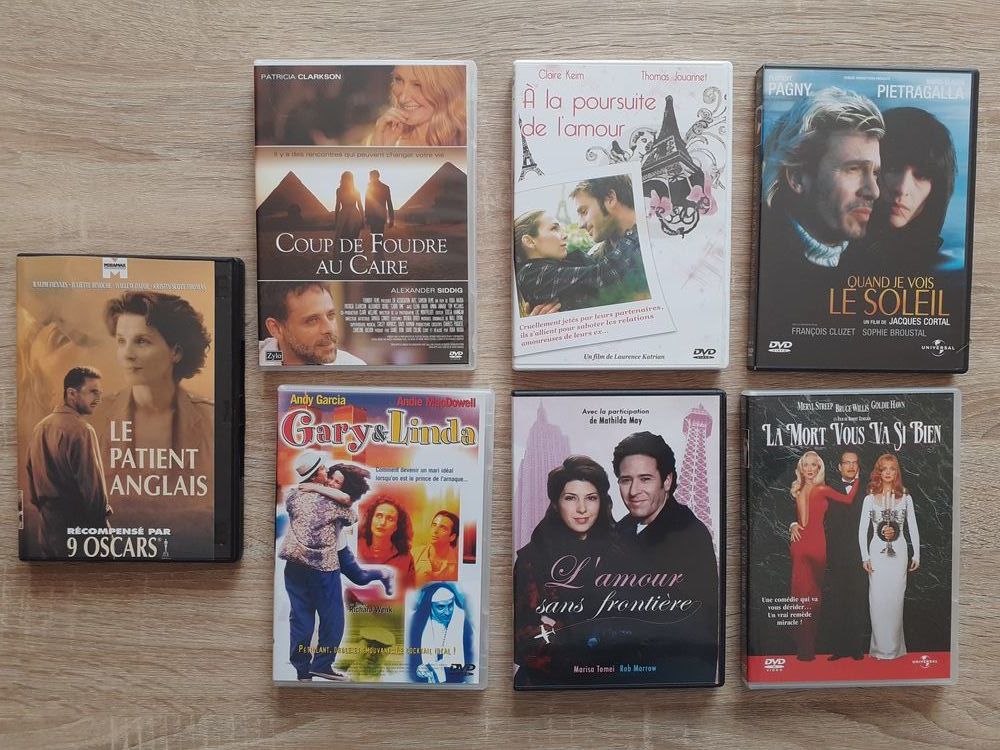 5 DVD   La Mort te va si bien   , etc .... 3 Le Vernois (39)