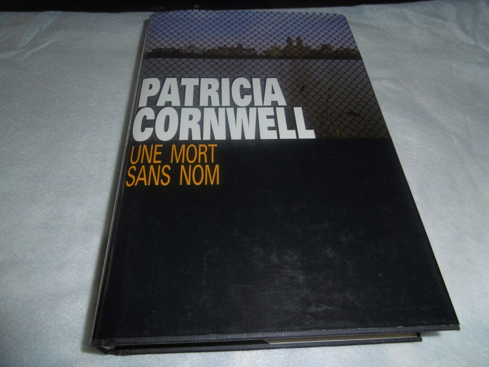 Une mort sans nom 1 Lorient (56)