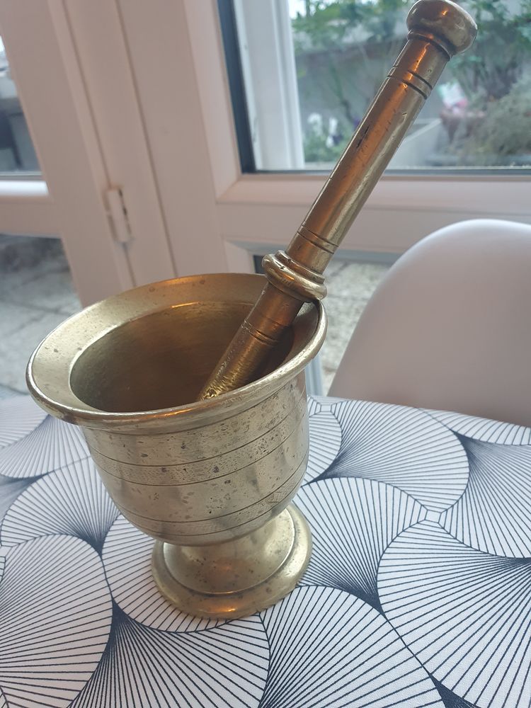 Mortier et pilon 80 Fontenay-sous-Bois (94)