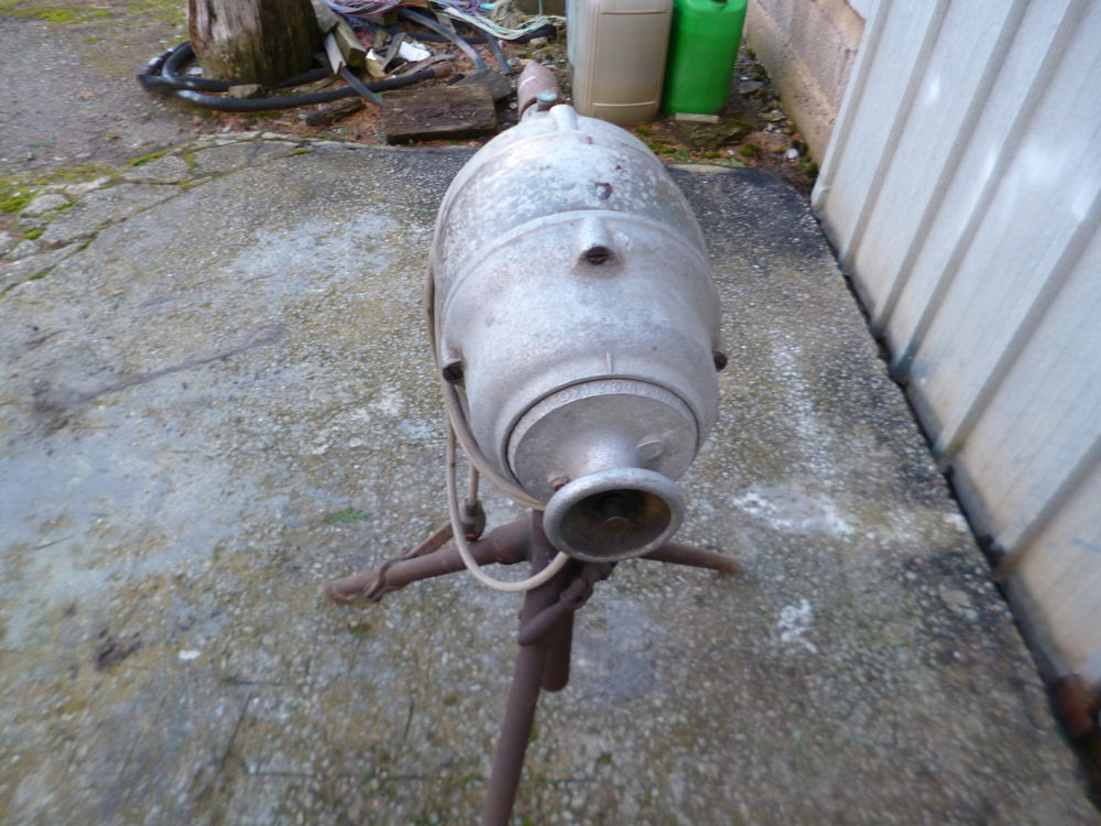 Moteur LAW 220V sur tr�pied 12 vitesse avant arri�re r�gla 180 H�non (22)