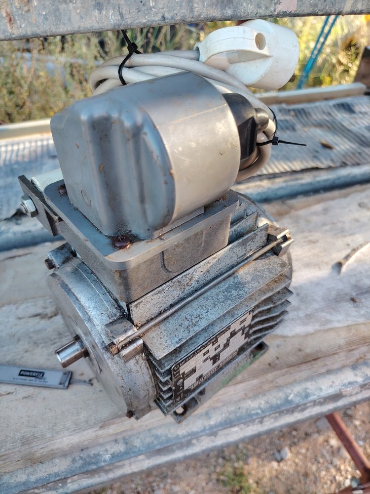 moteur electrique betonniere leroy somer 220v 85 Saint-Jean-de-Fos (34)