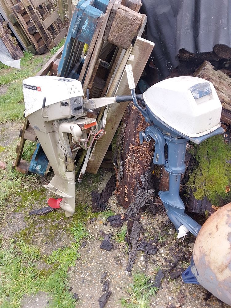 Av 3 moteur hors-bord pour pi�ces d�tach�es 90 �taules (17)