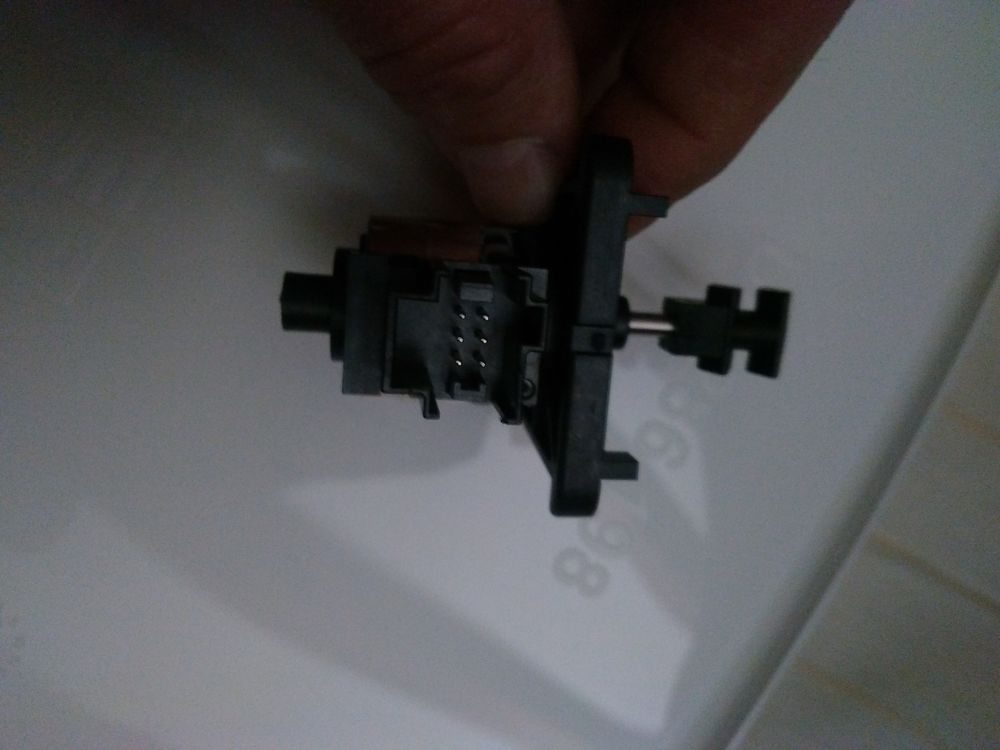 MOTEUR V3V POUR CHAUDIERE ATLANTIC 40 Saramon (32)