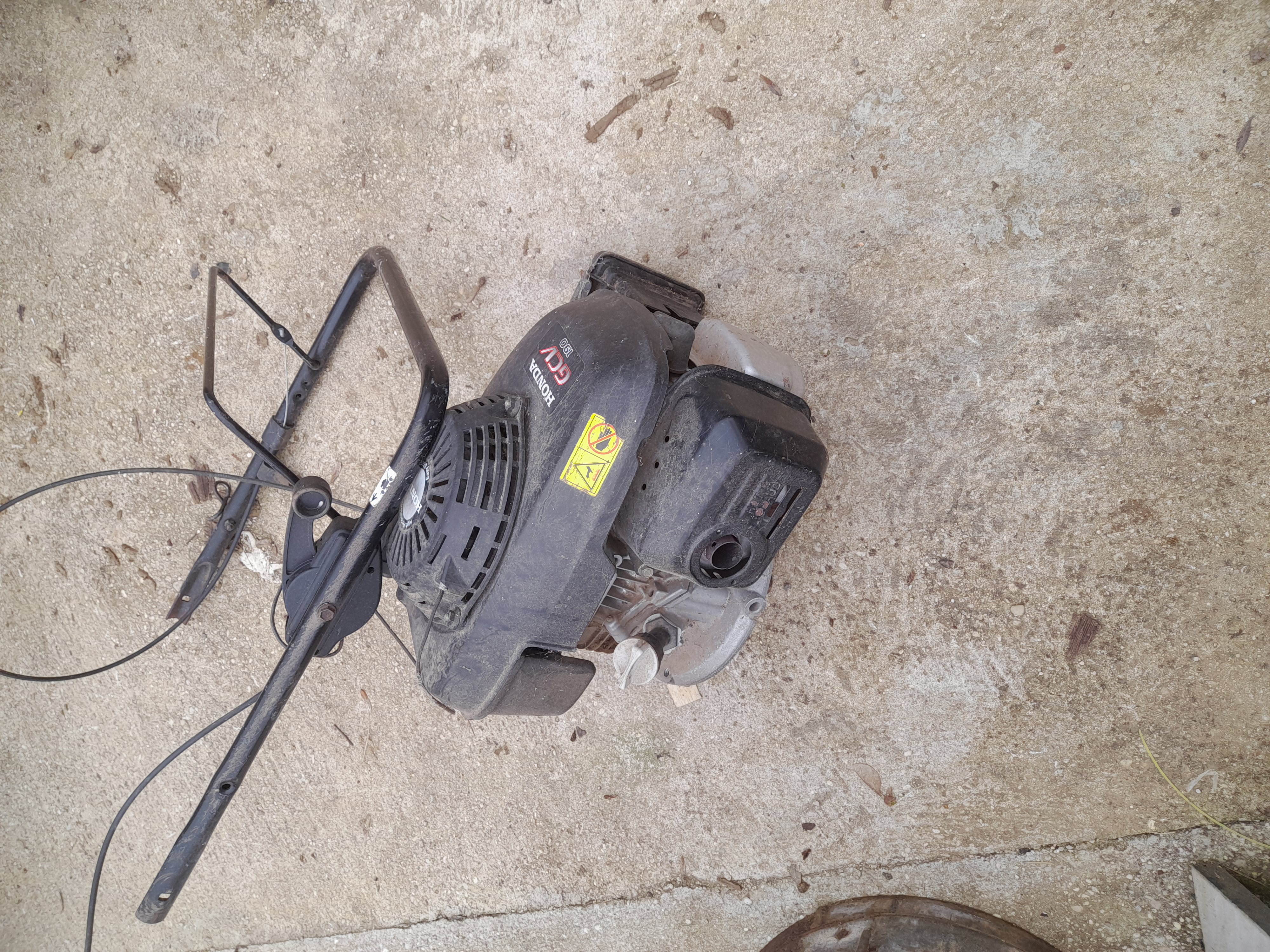 Moteur tondeuse 35 Louvemont (52)