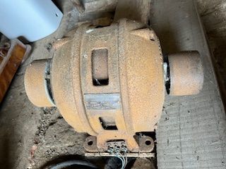 MOTEUR TRIPHASE  DROUART 50 VT1390 TOURS /MIN  3CV 150 Le Quesnoy (59)