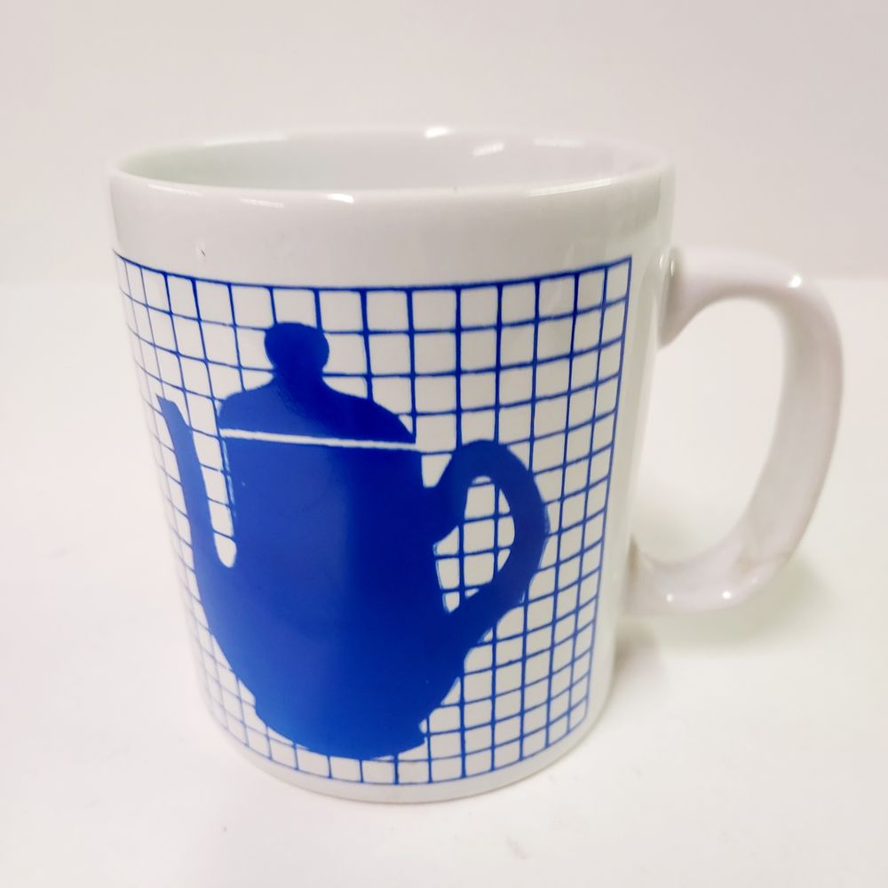 Mug motif cafeti�re bleue 2 Montigny-aux-Amognes (58)