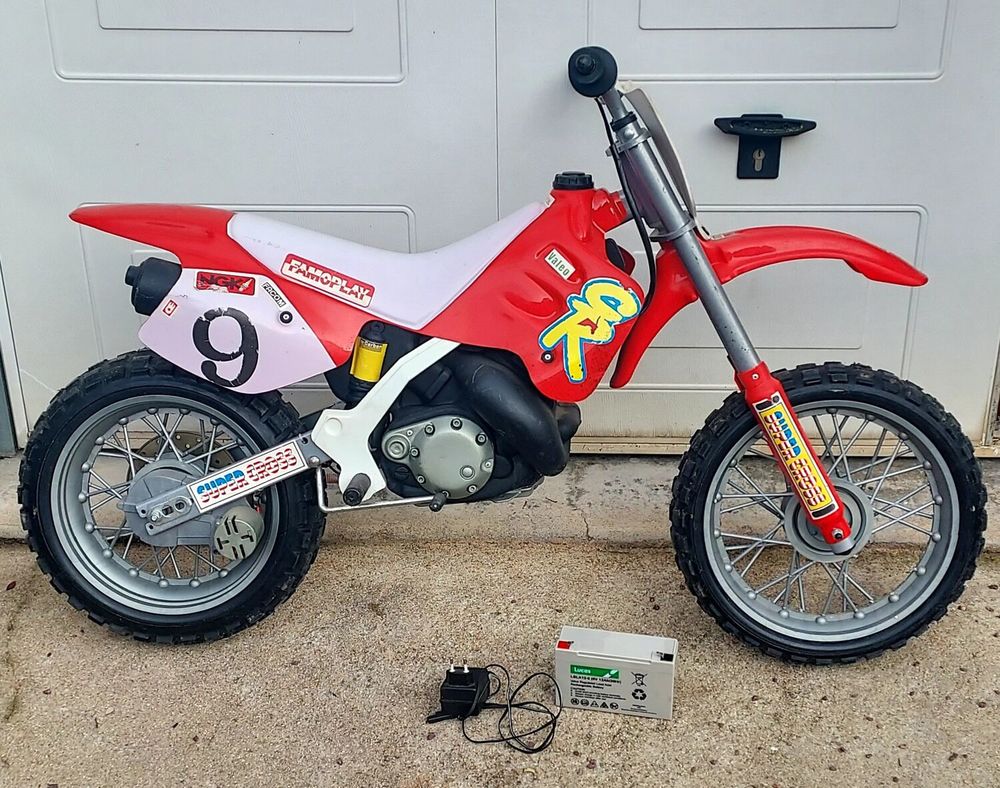 Moto elec enfant 7-10 ans (� r�viser) 40 Nevers (58)