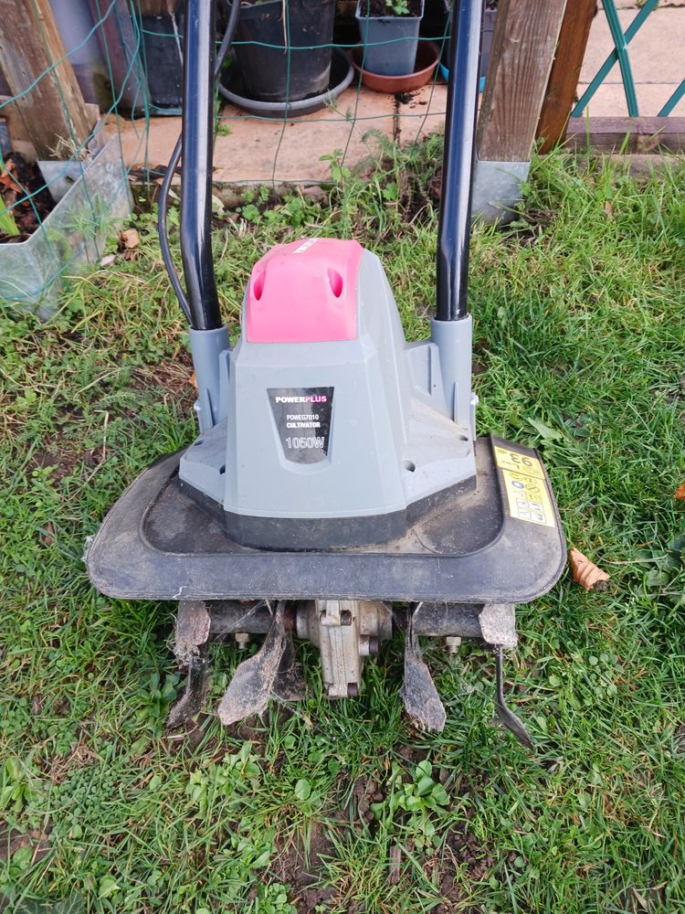 Motobineuse �lectrique 0 Saint-Mars-la-Bri�re (72)