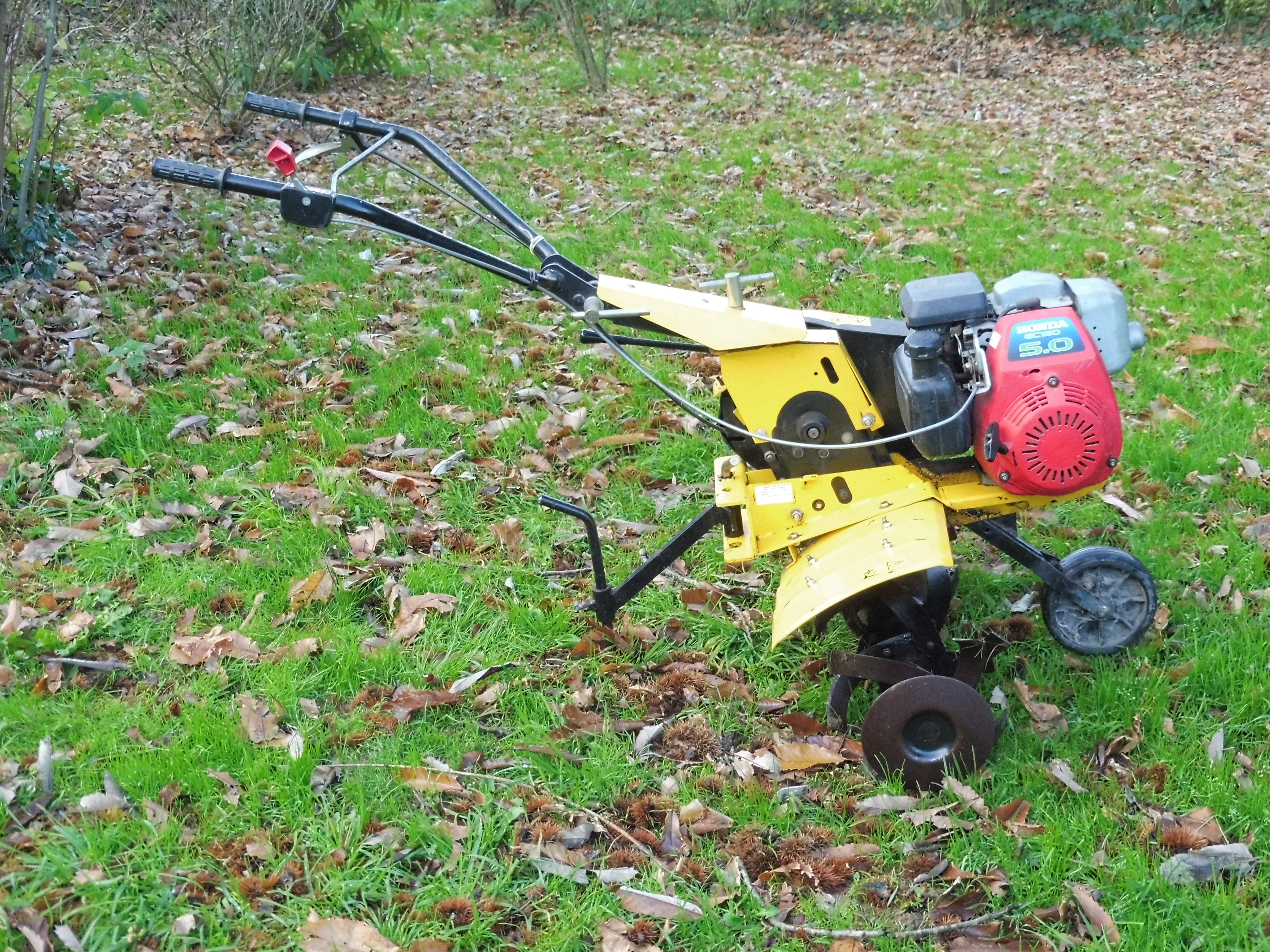 Motobineuse GRANJA   avec moteur HONDA GC160OHC 
0 Prat (22)