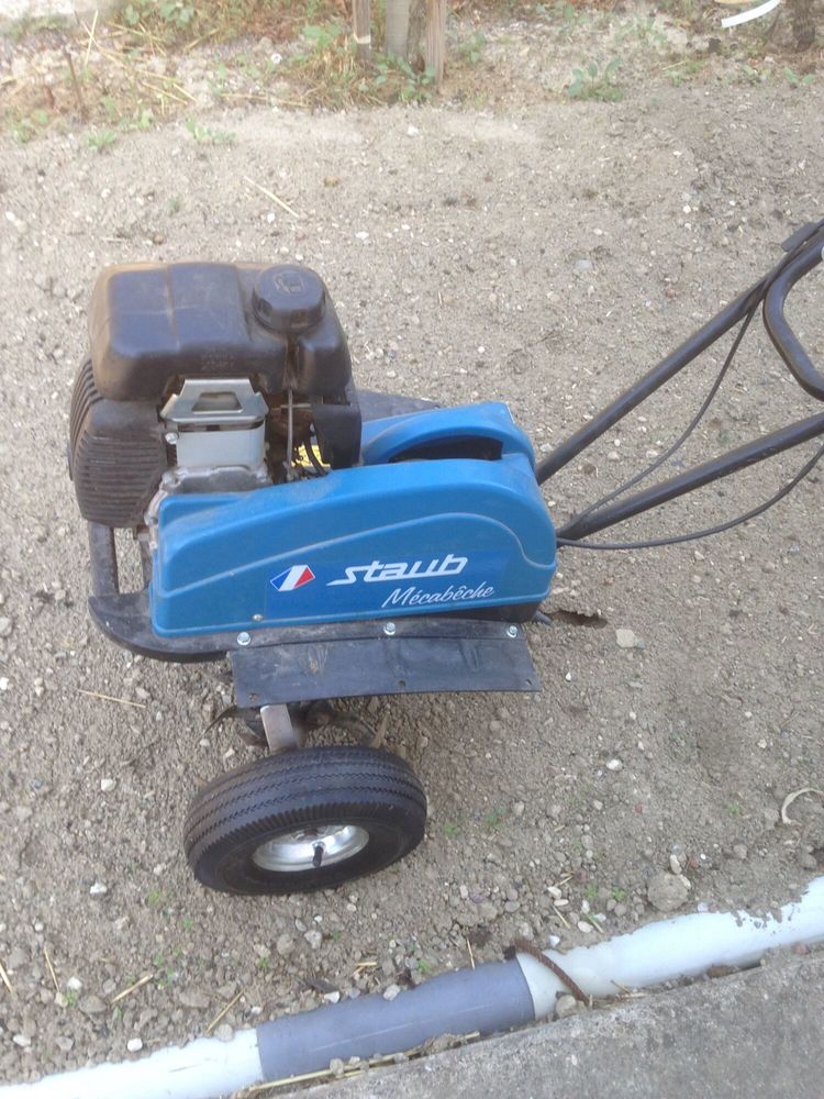 Motobineuse Staub:Honda 230 Colombiers (34)