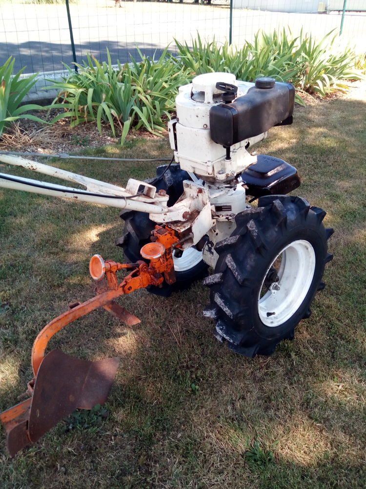 Motoculteur 7 ch bonne �tat 2 vitesse AV une Marche AR 400 Vars (16)