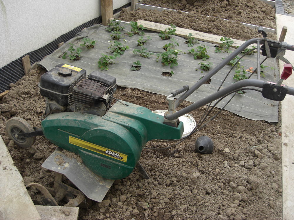 motoculteur eden parc 6 cv 320 Ch�teaubriant (44)