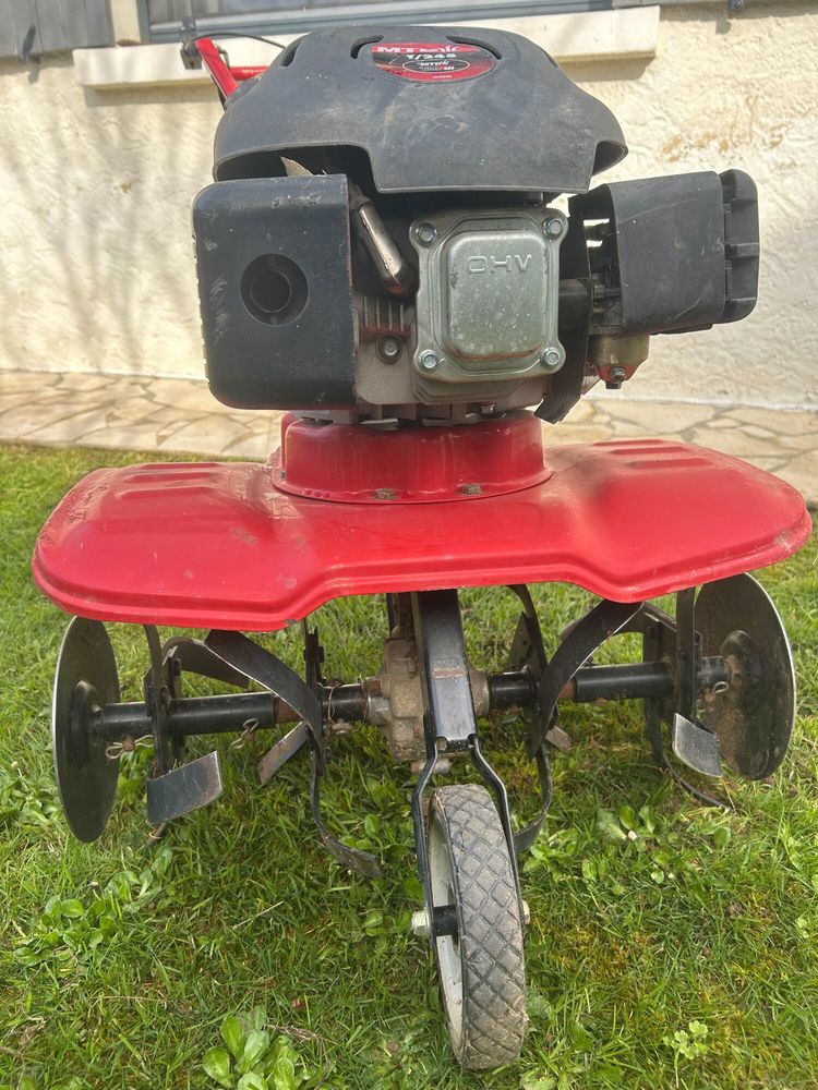 MOTOCULTEUR MTD T/245 en excellent �tat 180 Bergerac (24)