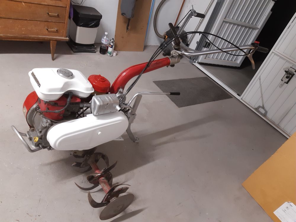 Motoculteur Honda F400-2 Vitesses 450 Les Sables-d'Olonne (85)