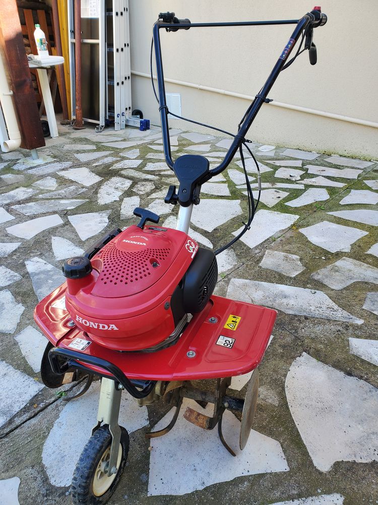 Motoculteur Honda 400 Florensac (34)