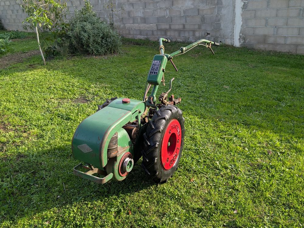 motoculteur LABOR avec accessoires 250 Vitrolles (13)