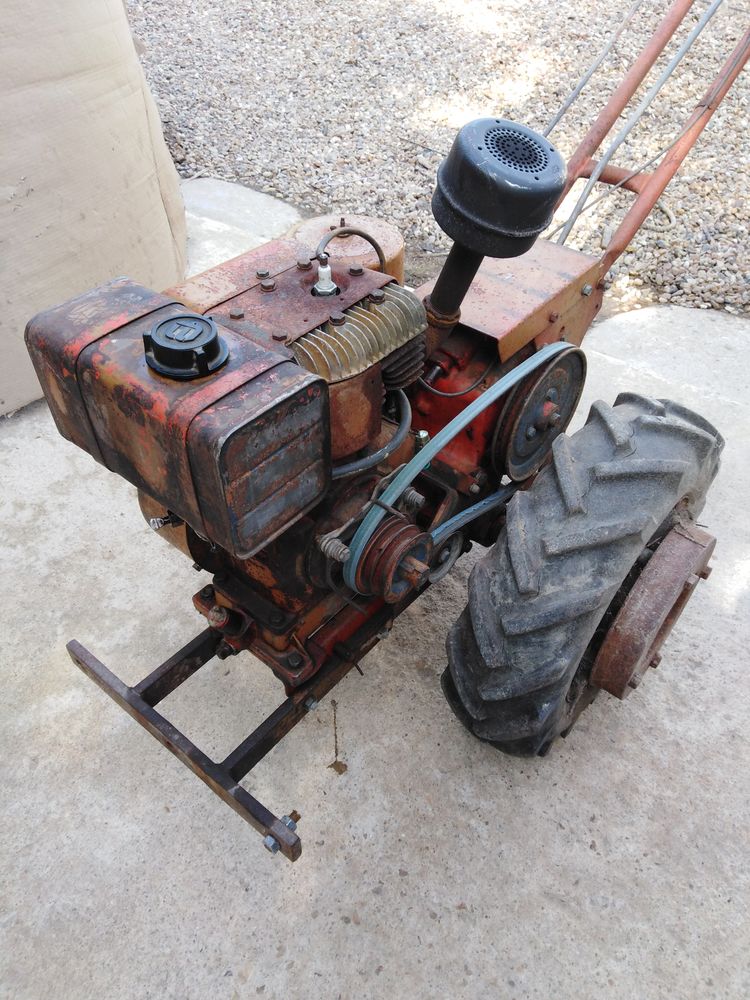 motoculteur 200 Onzain (41)