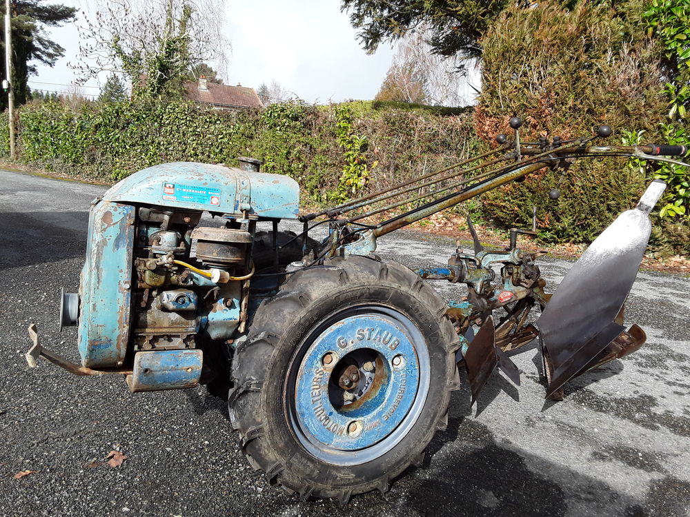 Motoculteur 550 Saint-Fiel (23)