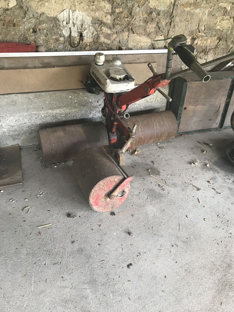 Motoculteurs motostandard 1000 Montlh�ry (91)