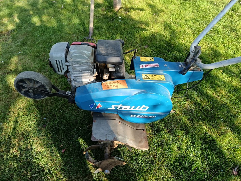 Motoculture 450 Meslay-du-Maine (53)