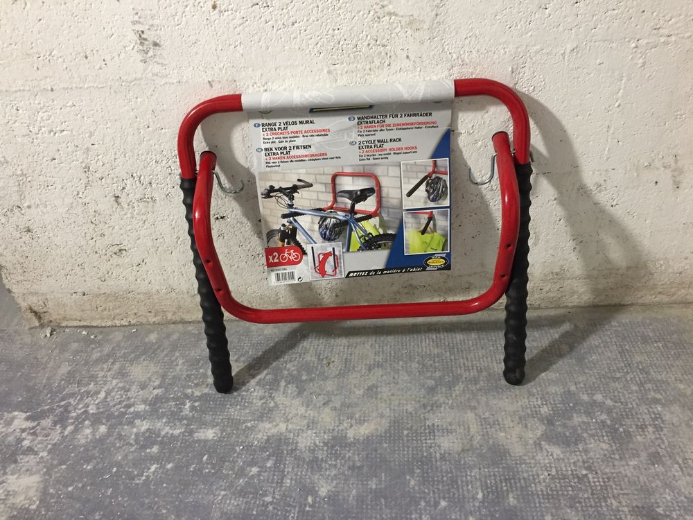 MOTTEZ  range v�lo pliable 40 Argenteuil (95)