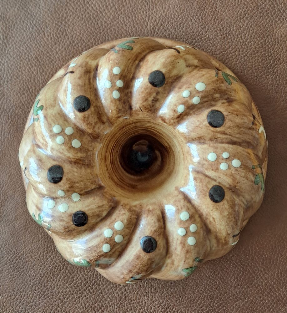 moule � g�teau kouglof alsacien en terre cuite �maill� 12 Carnon Plage (34)