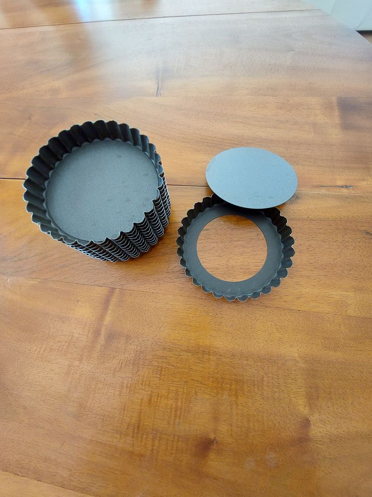 12 moules ronds � tartelettes 7 Upie (26)