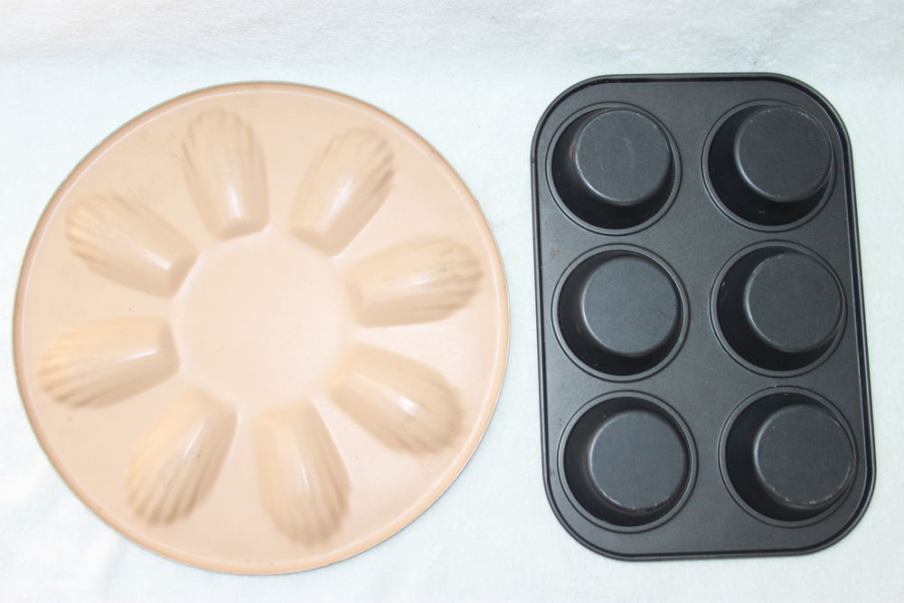 2 Moules �  g�teaux 3 Montigny-Lencoup (77)