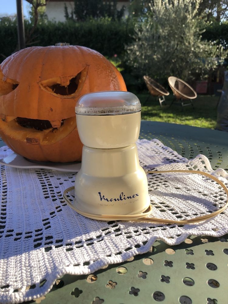 moulin � caf� Moulinex , ann�e 1960 15 Bron (69)